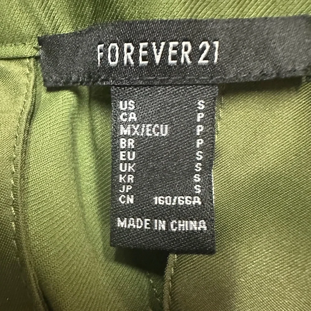 Forever 21 Button-Hem Wide-Leg Pants - Picture 9 of 10